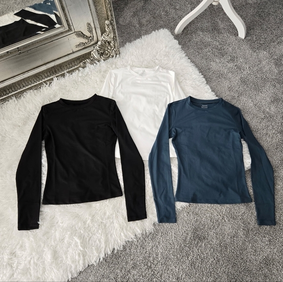 AUTOMET Womens Long Sleeve Shirts. Basic Crop Tops.  Underscrubs Layer. … - Picture 2 of 7